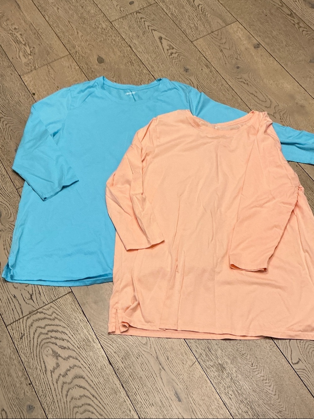 Woman’s Lands’ End 3/4 Sleeve cotton Supima Tunic. Large. Melon and aqua. Cute!